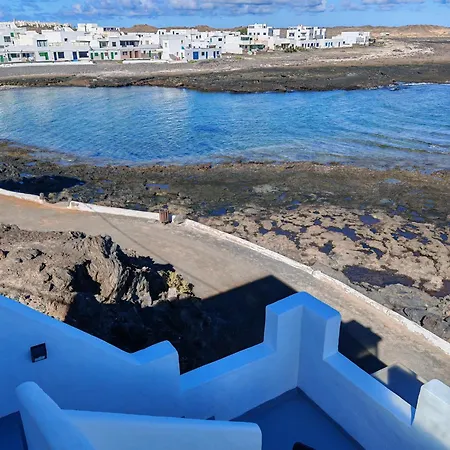 בית נופש Casa Salo Caleta de Caballo